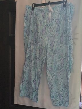 croft & barrow Light Blue Paisley Drawstring Capris Pajama Pants